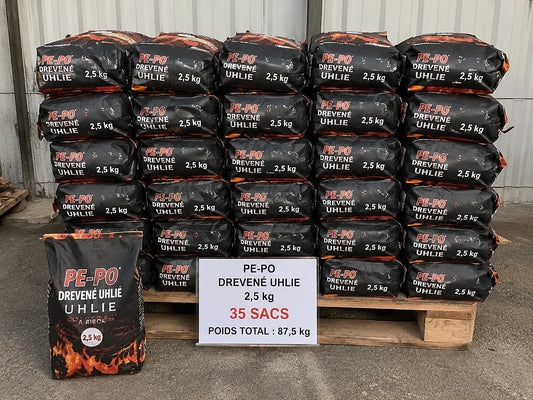 🔥 PE-PO Drevené uhlie – 2,5 kg / 35 vriec X 2,5 kg (87,5 kg)